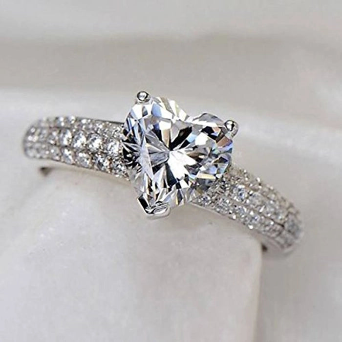 Ladies 925 Sterling silver engagement ring
