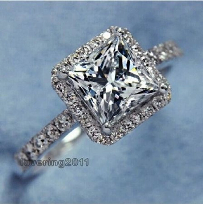 Ladies 925 Sterling silver engagement ring